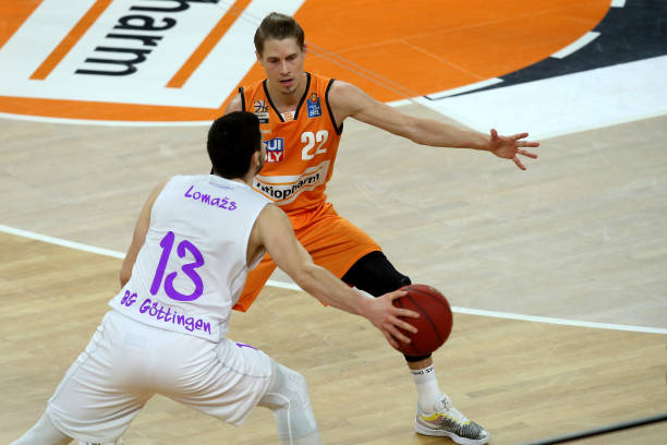 从小组赛到 从小组赛到